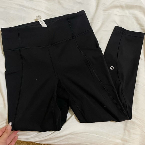 Lululemon Time to Sweat Crop - Picture 2 of 4